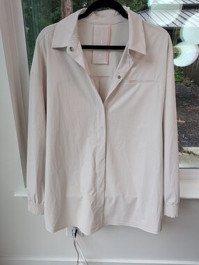 Nike Dry Fit Beige Button-Front Shirt Jacket